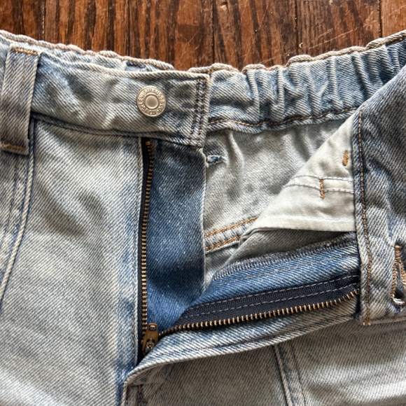 Levi’s shorts - Picture 5 of 6